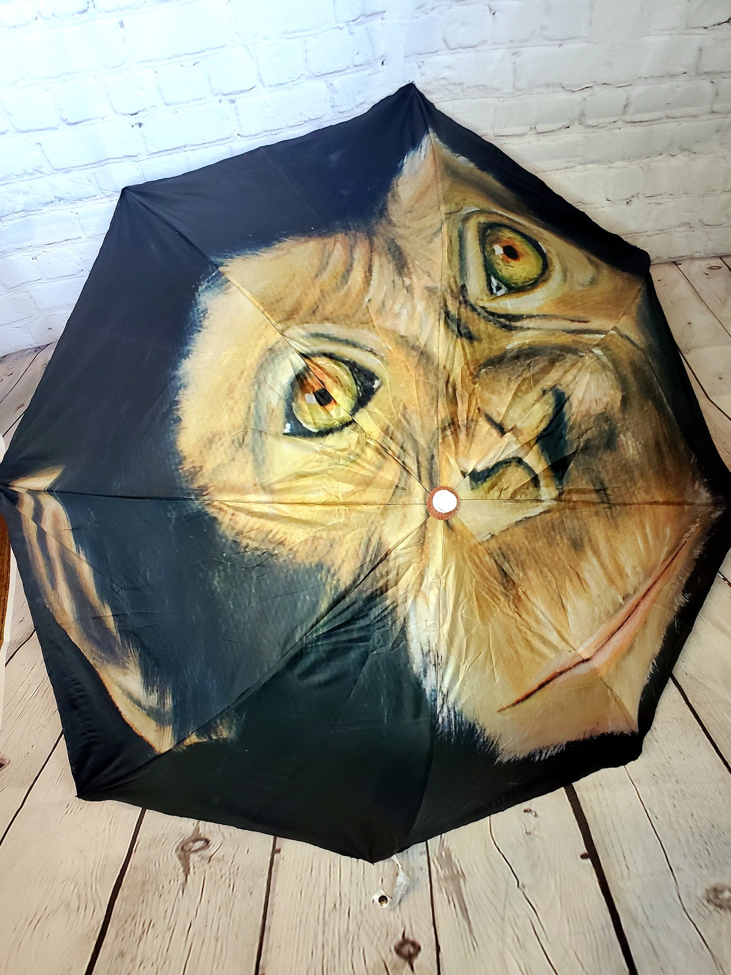 Chimpanzee umbrella