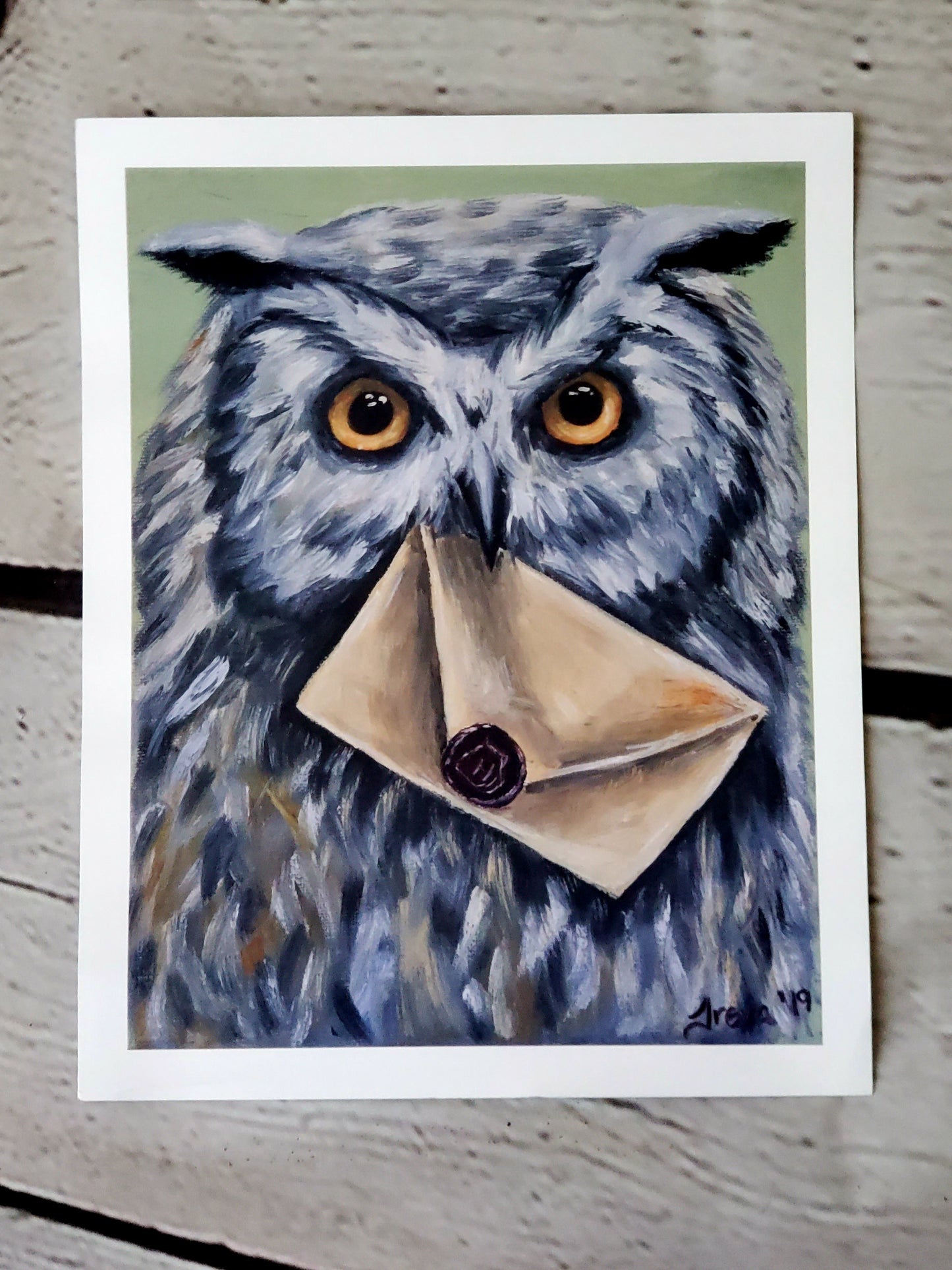 Owl with letter print