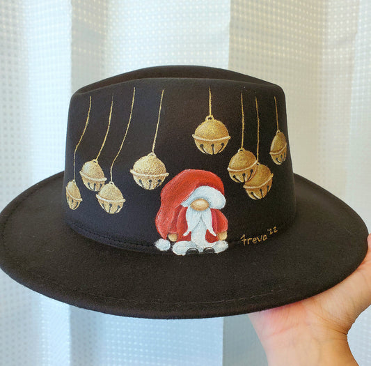 Santa gnome bell black hat